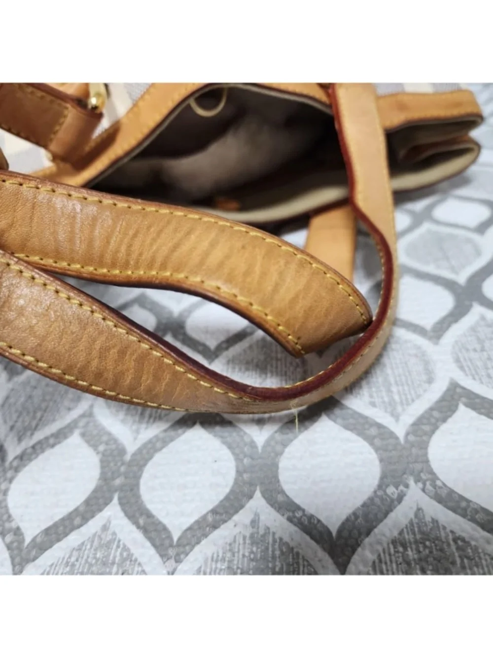 Authentic Louis Vuitton Damier Azur Hampstead PM Shoulder Bag Brown/Beige - Picture 5 of 14